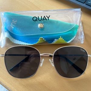 Quay jezabell sunglasses